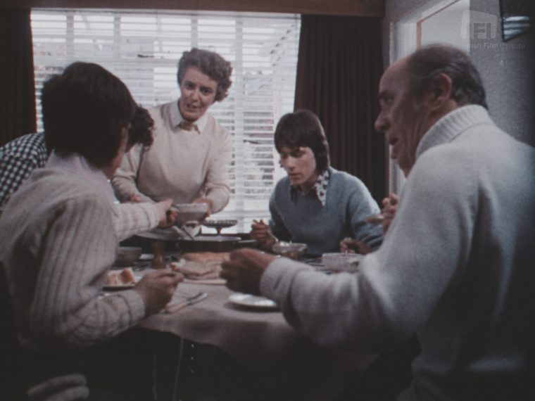 af8839_ifard2016149.13_royco_oxtail_soup_footballers_mezzanine.01